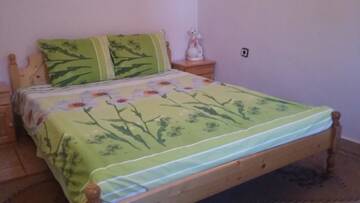 Фото номера Дом с 5 спальнями Дома для отпуска Guest House Gorski Kut г. Granitovo 20