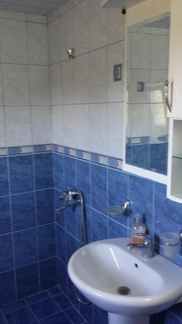 Фото номера Дом с 5 спальнями Дома для отпуска Guest House Gorski Kut г. Granitovo 29